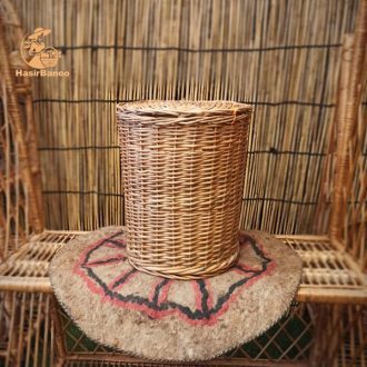 خرید سبد لباس حصیری